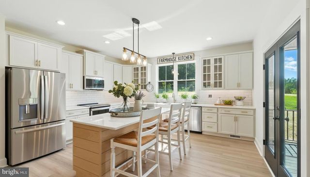 885 BUCKNERS LN, Mineral, VA 23117