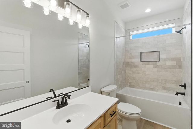 885 BUCKNERS LN, Mineral, VA 23117