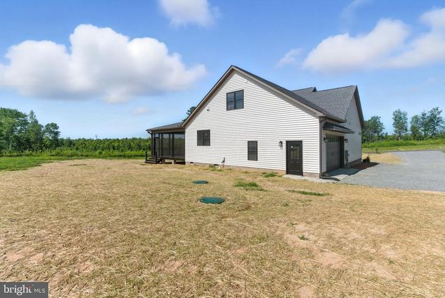 885 BUCKNERS LN, Mineral, VA 23117