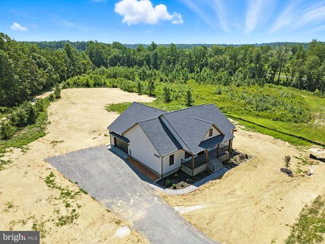 885 BUCKNERS LN, Mineral, VA 23117