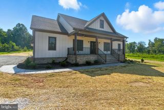 885 BUCKNERS LN, Mineral, VA 23117