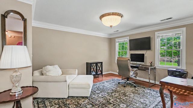 2200 SE Honey Locust Lane SE, Huntsville, AL 35803
