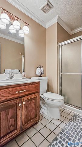 2200 SE Honey Locust Lane SE, Huntsville, AL 35803