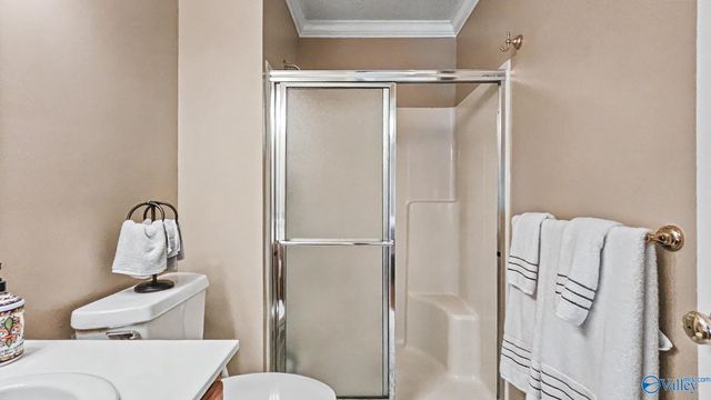 2200 SE Honey Locust Lane SE, Huntsville, AL 35803