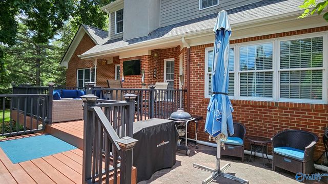 2200 SE Honey Locust Lane SE, Huntsville, AL 35803