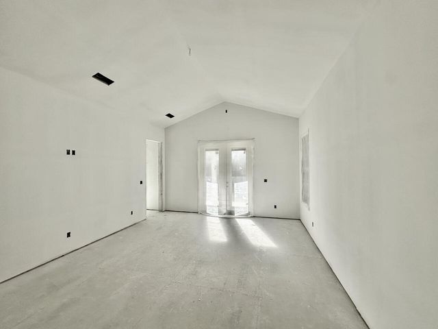 15 Holly Lake Court, Defuniak Springs, FL 32433