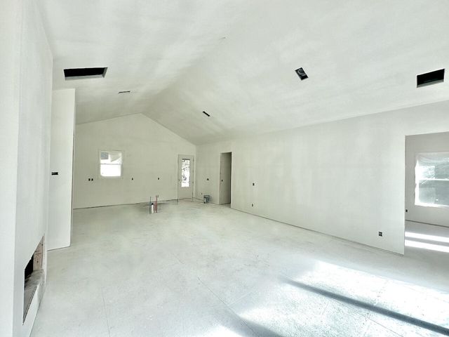 15 Holly Lake Court, Defuniak Springs, FL 32433