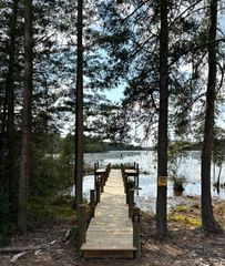 15 Holly Lake Court, Defuniak Springs, FL 32433