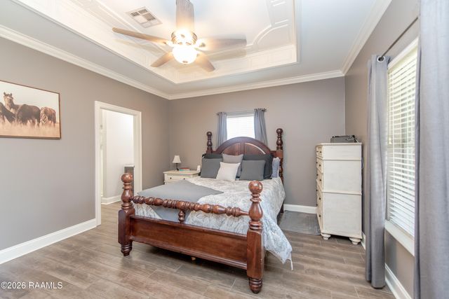 101 Shadowbrook Lane, Youngsville, LA 70592