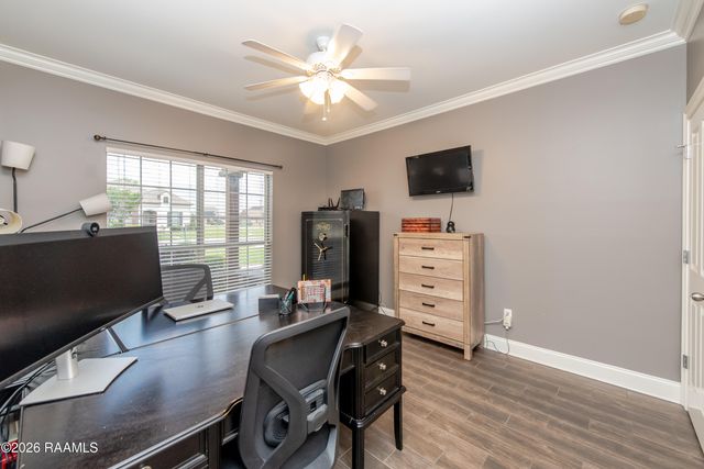 101 Shadowbrook Lane, Youngsville, LA 70592