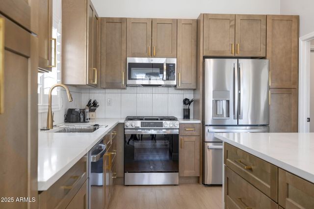 3755 N 151ST Avenue, Goodyear, AZ 85395