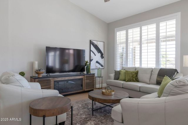 3755 N 151ST Avenue, Goodyear, AZ 85395