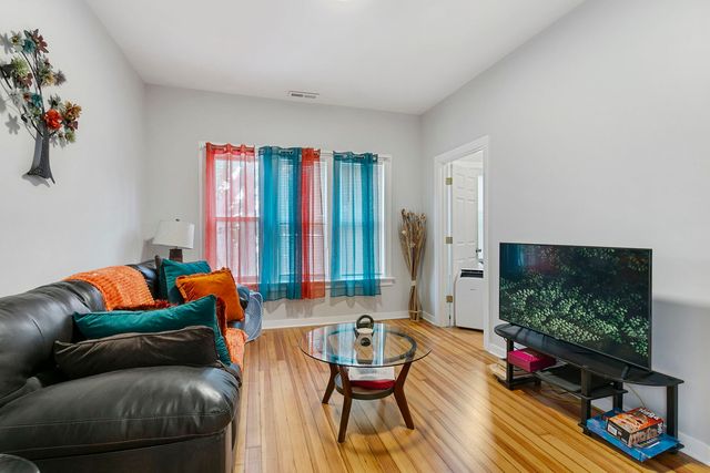 720 E 92nd Place, Chicago, IL 60619