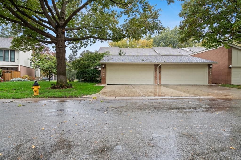 6234 ASH Street, Mission, KS 66205