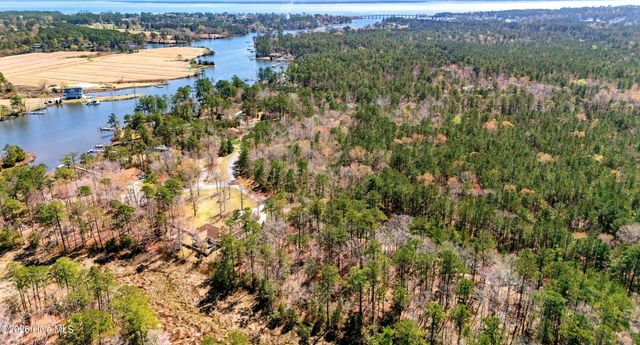 256 Winding Creek Drive, Oriental, NC 28571