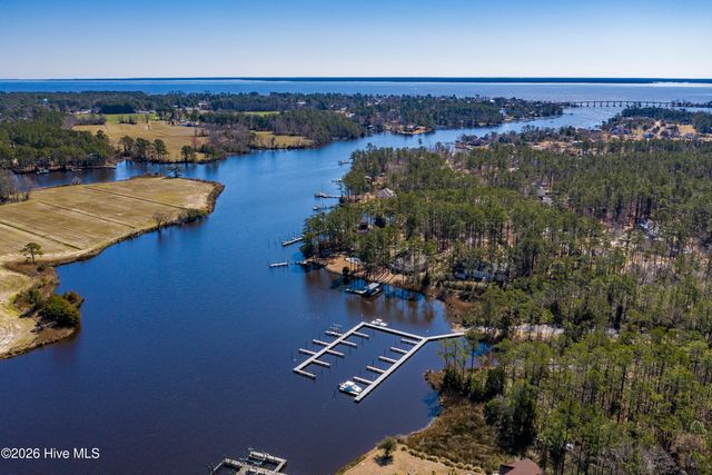 256 Winding Creek Drive, Oriental, NC 28571