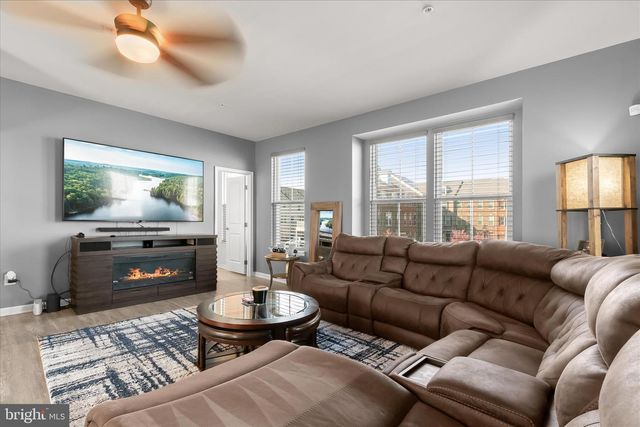 10860 WINCHESTER ST, Waldorf, MD 20603