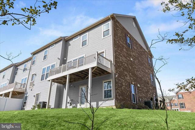 10860 WINCHESTER ST, Waldorf, MD 20603