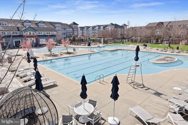 10860 WINCHESTER ST, Waldorf, MD 20603