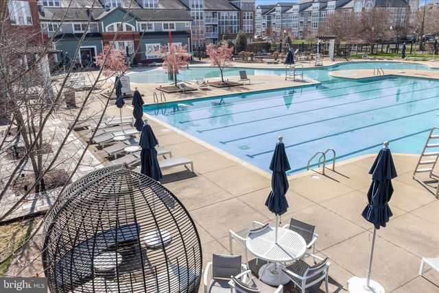 10860 WINCHESTER ST, Waldorf, MD 20603