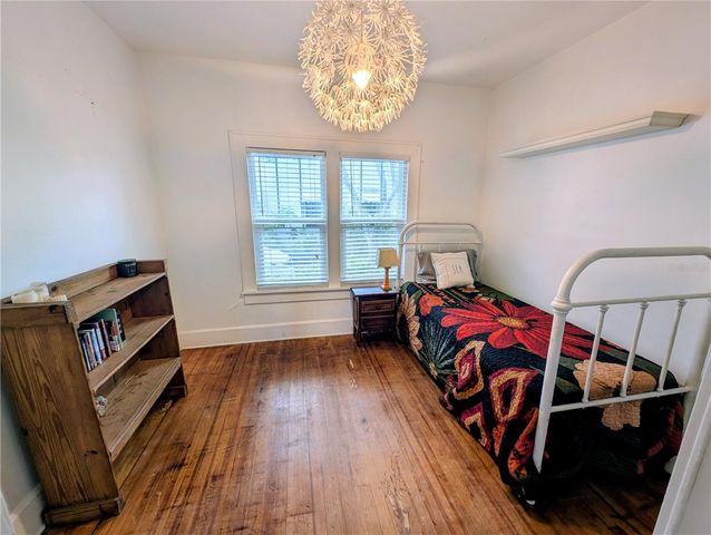 5313 S 18TH AVENUE S, Gulfport, FL 33707