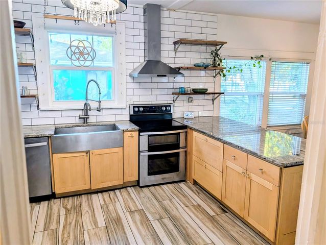 5313 S 18TH AVENUE S, Gulfport, FL 33707