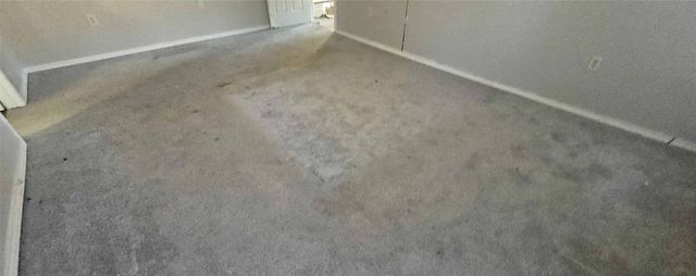 934 Robinwood Drive, Arlington, TX 76017