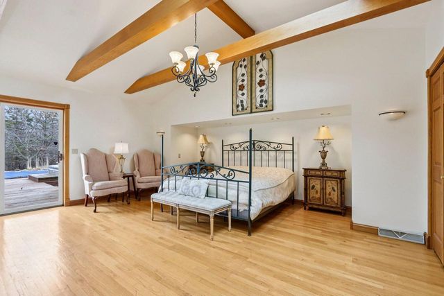 W338S4370 Drumlin DRIVE, Dousman, WI 53118