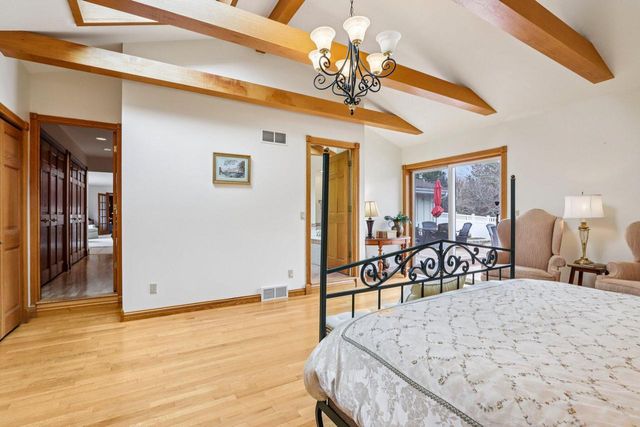 W338S4370 Drumlin DRIVE, Dousman, WI 53118