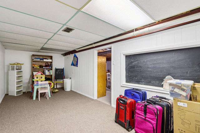 W338S4370 Drumlin DRIVE, Dousman, WI 53118