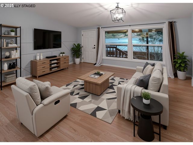 8630 Se FRONTIER Ct 40, Clackamas, OR 97015