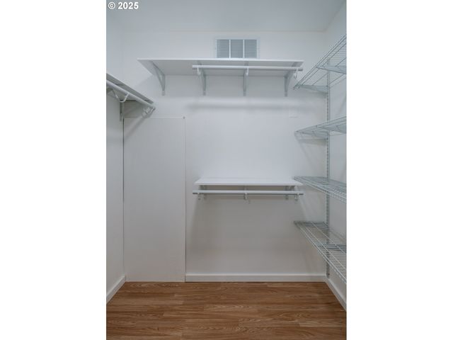 8630 Se FRONTIER Ct 40, Clackamas, OR 97015