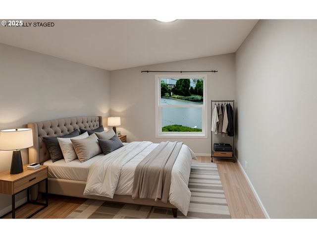 8630 Se FRONTIER Ct 40, Clackamas, OR 97015