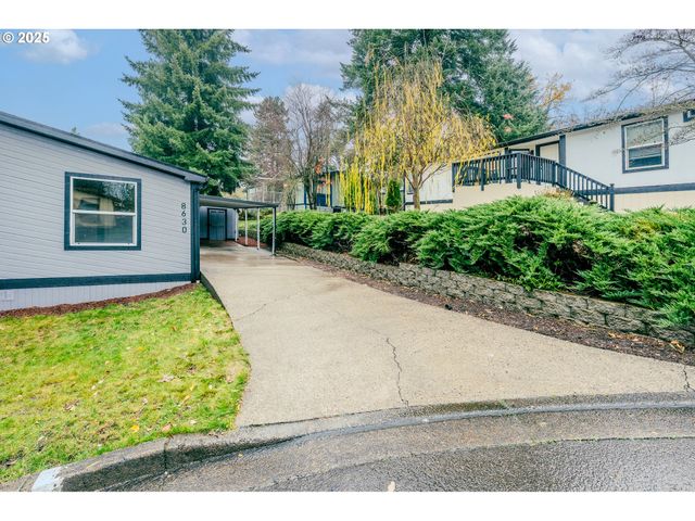 8630 Se FRONTIER Ct 40, Clackamas, OR 97015