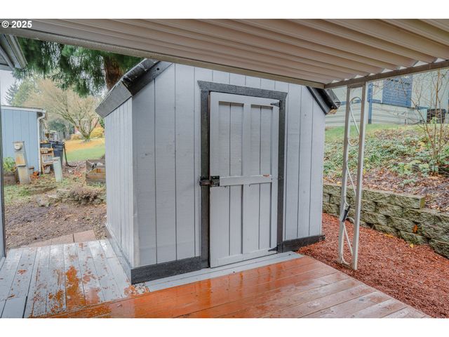 8630 Se FRONTIER Ct 40, Clackamas, OR 97015