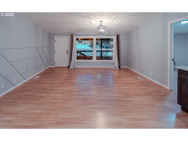 8630 Se FRONTIER Ct 40, Clackamas, OR 97015