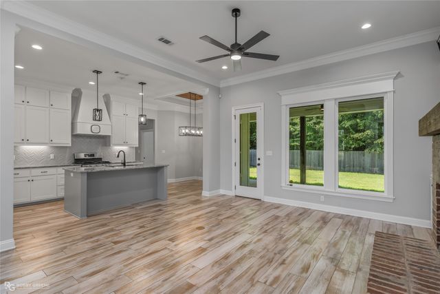 163 Sitka Loop, Haughton, LA 71037