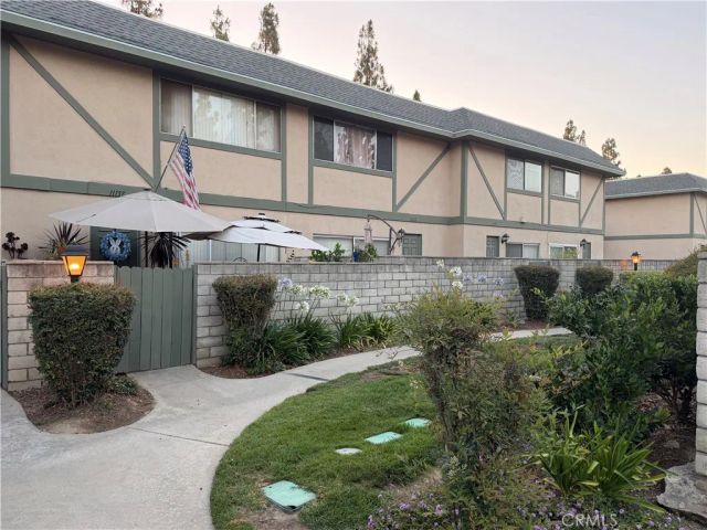 1115 W Francis F, Ontario, CA 91762
