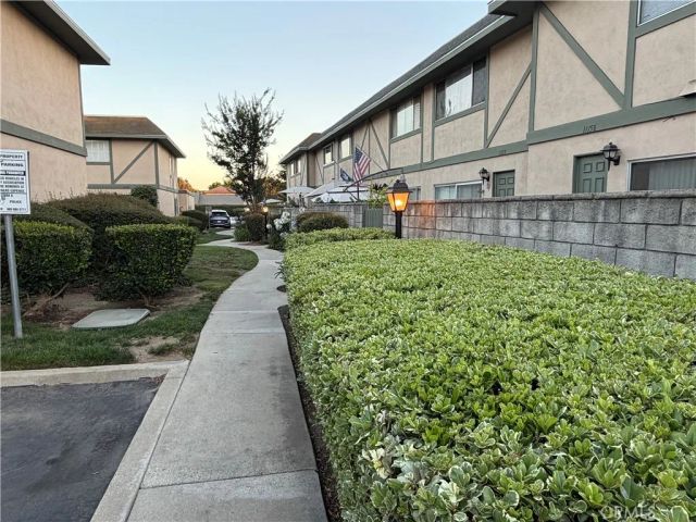 1115 W Francis F, Ontario, CA 91762