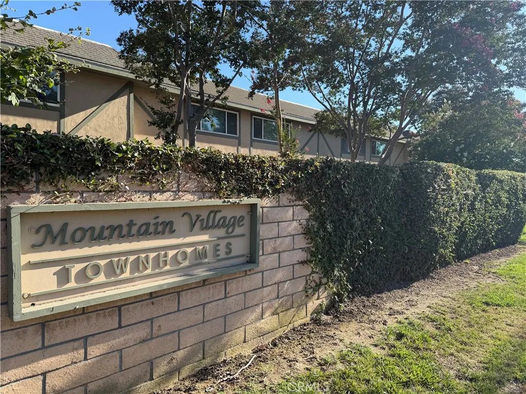 1115 W Francis F, Ontario, CA 91762