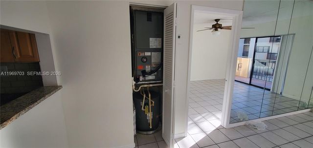 995 SW 84th Ave 218, Miami, FL 33144