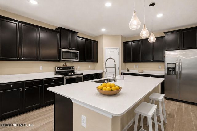 10013 BLOSSOM CREEK Lane, Jacksonville, FL 32222
