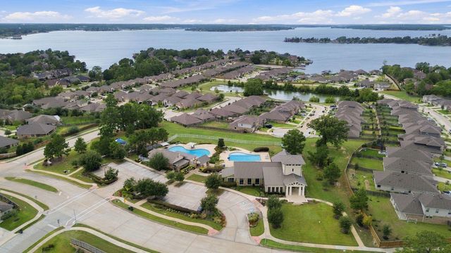 11371 Dawn Beach Lane, Conroe, TX 77304
