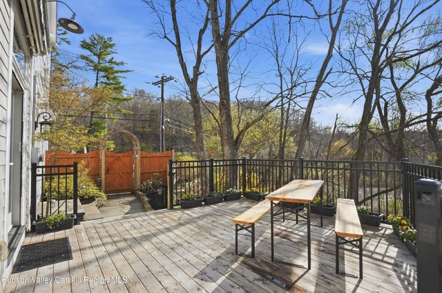 669 New York 213, Rosendale, NY 12472