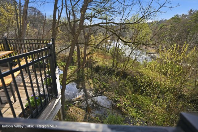 669 New York 213, Rosendale, NY 12472
