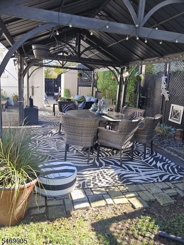 398 Liberty Rd, Englewood City, NJ 07631