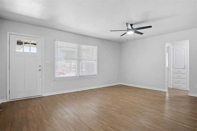 1320 SW 67th Street, Oklahoma City, OK 73159