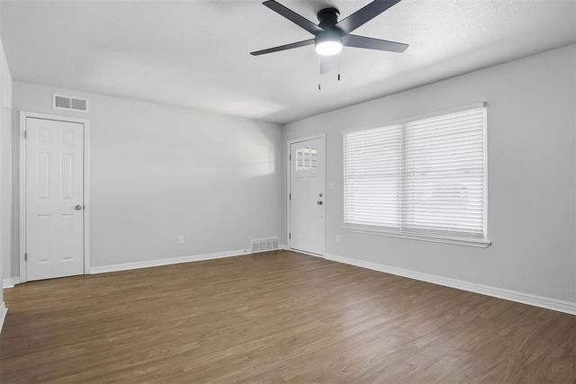 1320 SW 67th Street, Oklahoma City, OK 73159