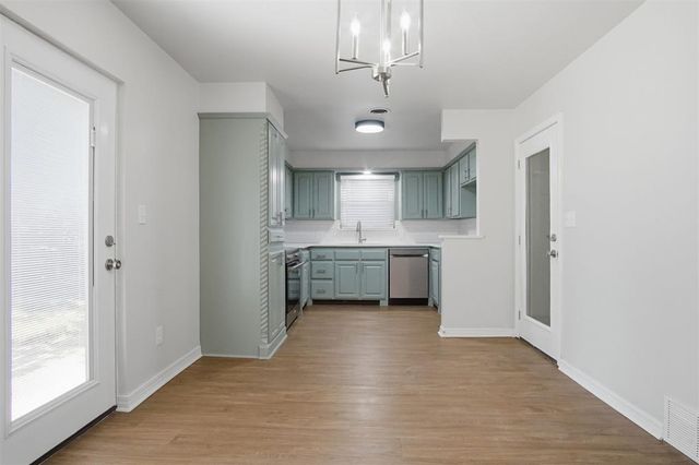 1320 SW 67th Street, Oklahoma City, OK 73159