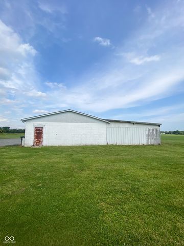8321 N County Road 75 E, Lizton, IN 46149